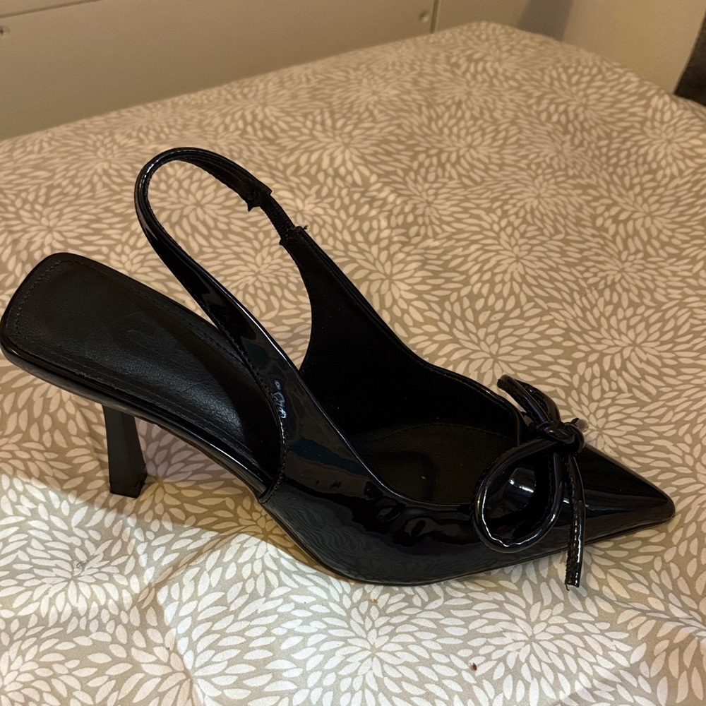 Elegant Black Patent Leather Slingback Heels